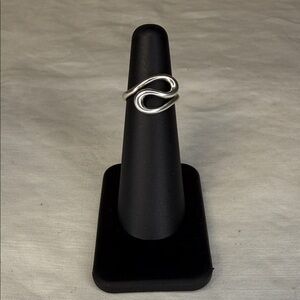 Tiffany & Co. Elsa Peretti Eternal Circle Ring Sterling Silver Size 4